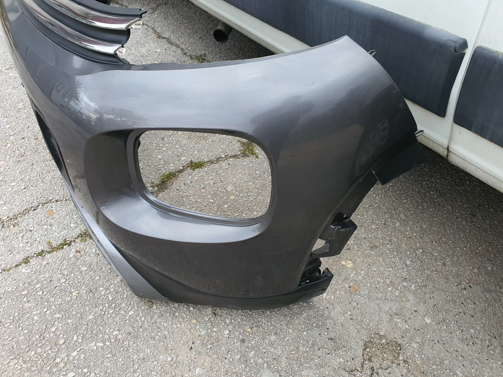 Предна броня Сitroen C3 Aircross, снимка 6 - Части - 53955089