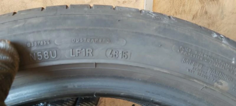 Гуми Летни 245/45R18, снимка 7 - Гуми и джанти - 30582651