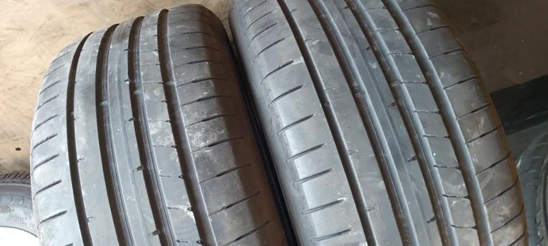 Гуми Летни 245/45R18, снимка 2 - Гуми и джанти - 30582651