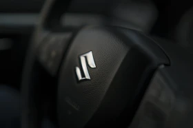 Suzuki Swift 1.3 DDIS , снимка 11