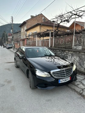 Mercedes-Benz E 220, снимка 11