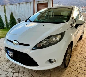 Ford Fiesta Titanium, снимка 1