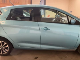 ����� �� �������� �� Renault Zoe Intense 52kWh ���������� ��������