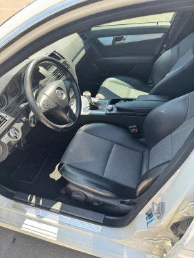 Mercedes-Benz C 180 - 5600 € / 10952.65 лв. - 98250751 10