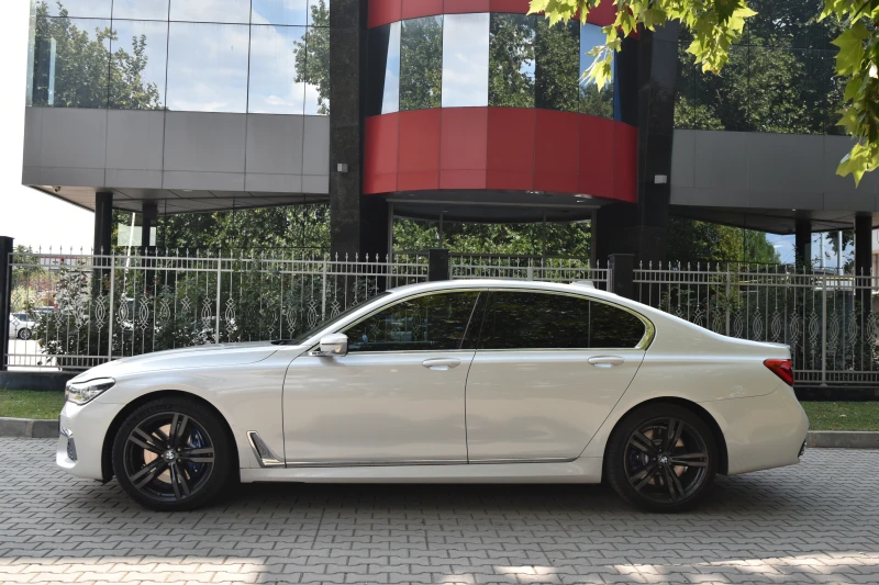 BMW 740 d xDrive Laser* h/K* , снимка 3 - Автомобили и джипове - 46894321