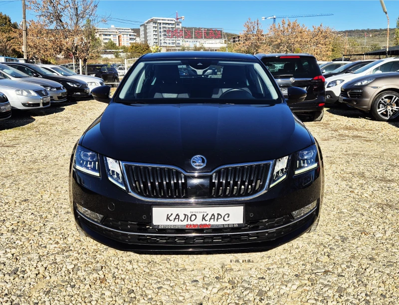 Skoda Octavia ВСИЧКИ ЕКСТРИ, снимка 2 - Автомобили и джипове - 47863427