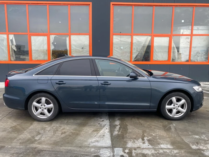 Audi A6 3.0TDI/S-Line/Distronic/Keyless/Memory/ИСТОРИЯ , снимка 5 - Автомобили и джипове - 48078768