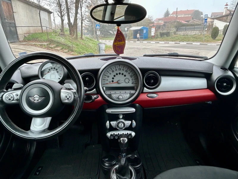 Mini Cooper 1.6i-Автоматик, снимка 13 - Автомобили и джипове - 48727554