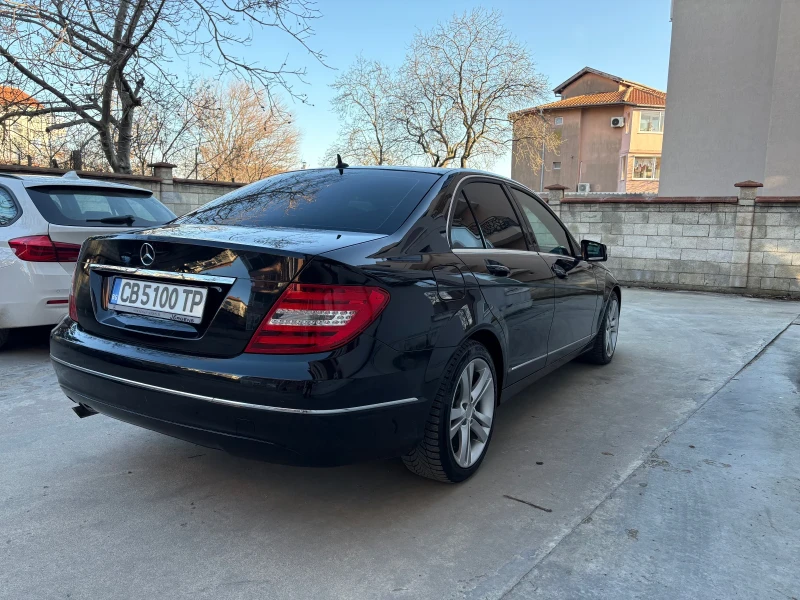 Mercedes-Benz C 180, снимка 4 - Автомобили и джипове - 49165832