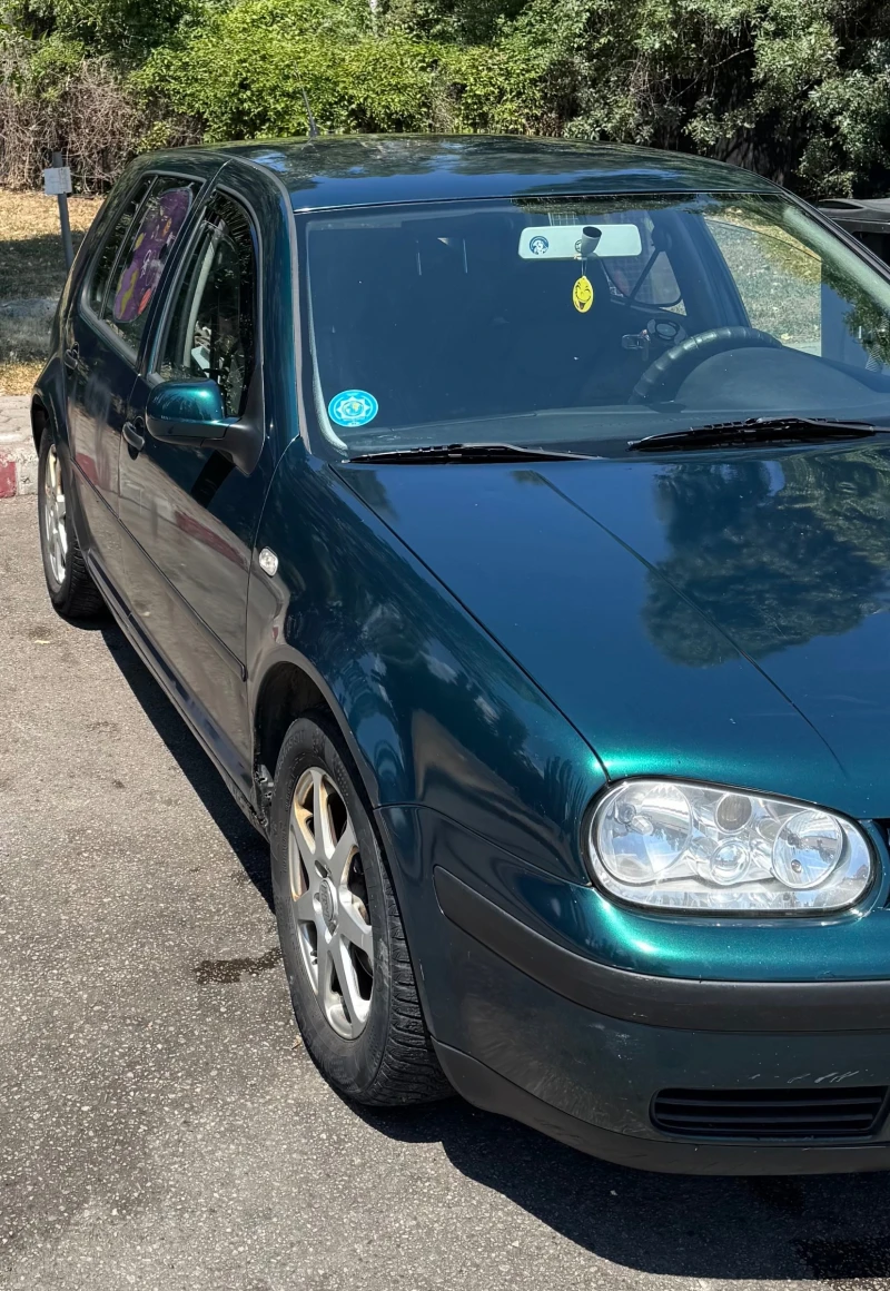 VW Golf 1.6, снимка 4 - Автомобили и джипове - 51015743