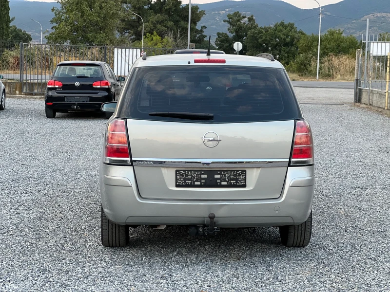Opel Zafira 7 МЕСТА ТОП, снимка 4 - Автомобили и джипове - 51056703