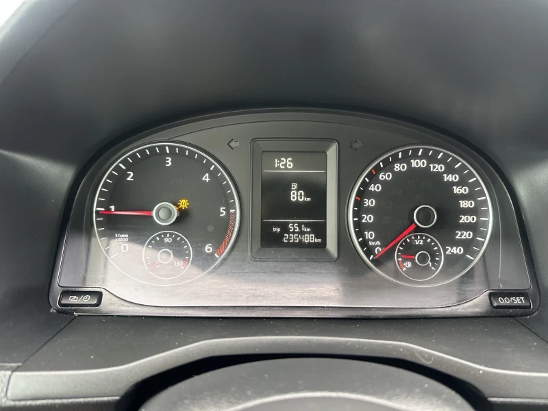 VW Caddy, снимка 12 - Автомобили и джипове - 53206618