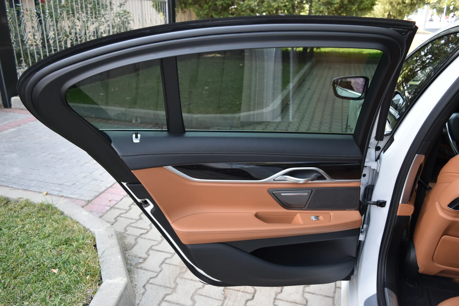 BMW 740 d xDrive Laser* h/K*  | Mobile.bg   17