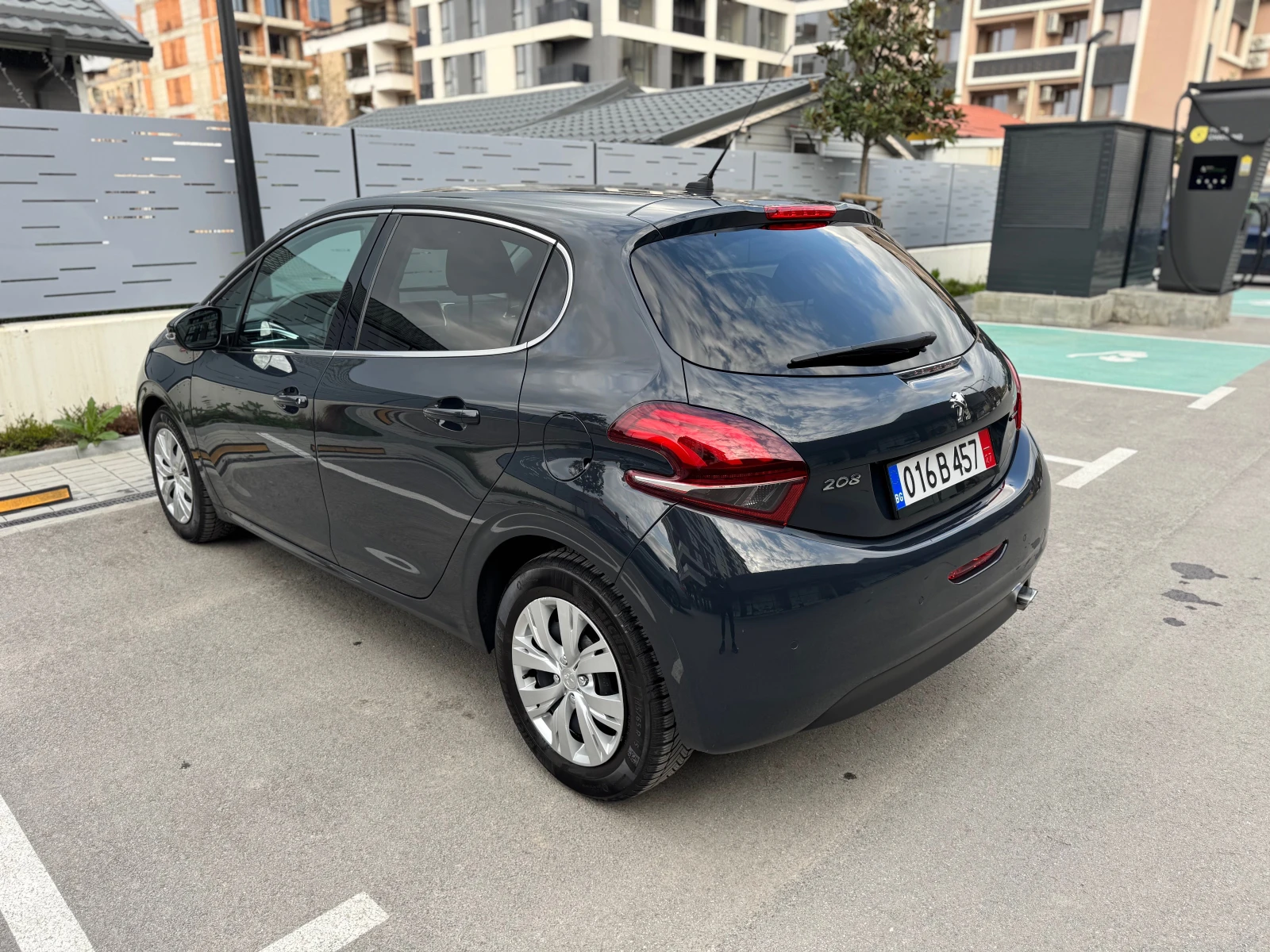 Peugeot 208 1.2I TURBO GT-LINE KOJA NAVI FULL AUTOMATIC - изображение 5