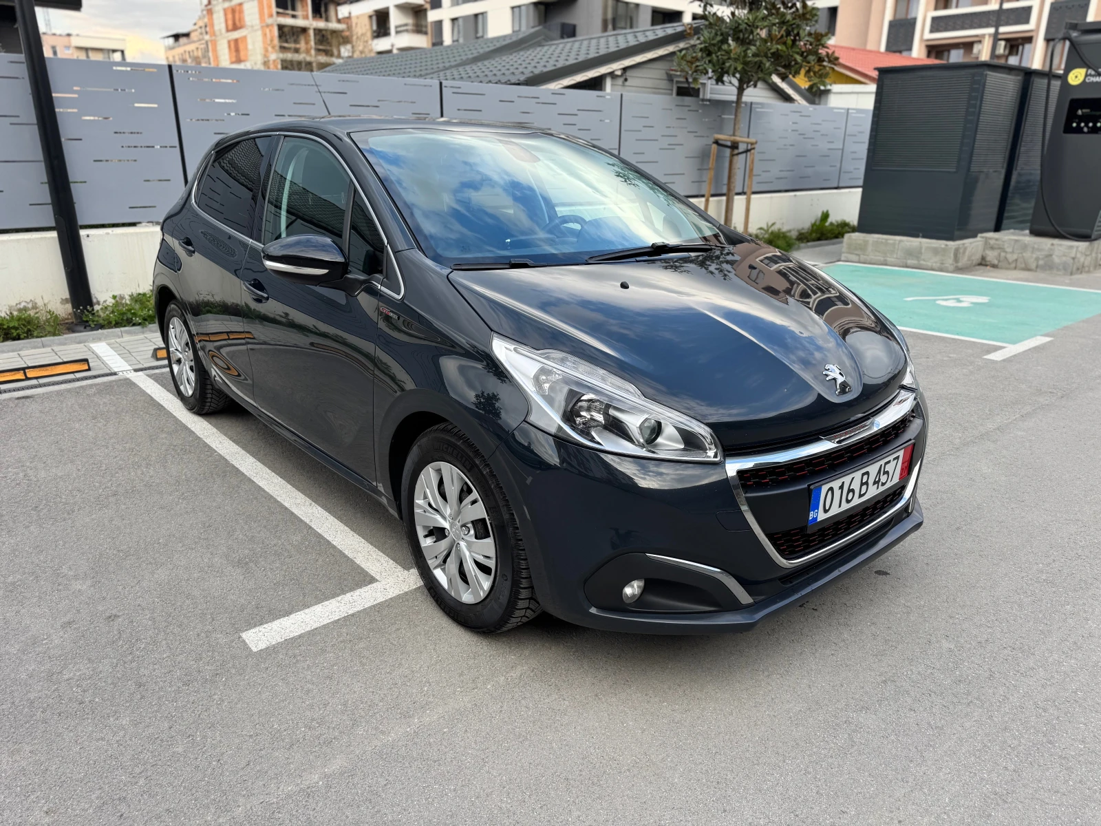 Peugeot 208 1.2I TURBO GT-LINE KOJA NAVI FULL AUTOMATIC - изображение 2