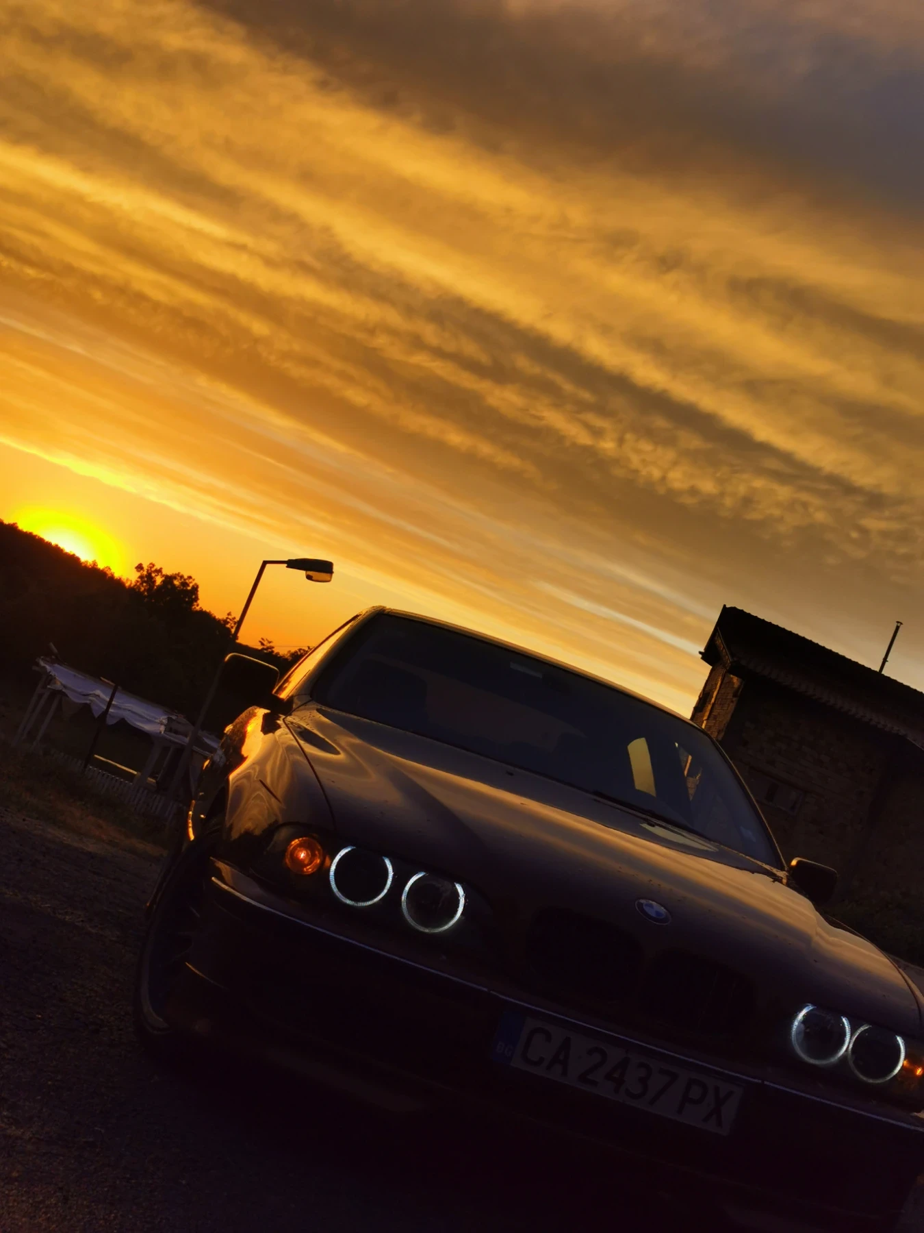 BMW 528  - изображение 9