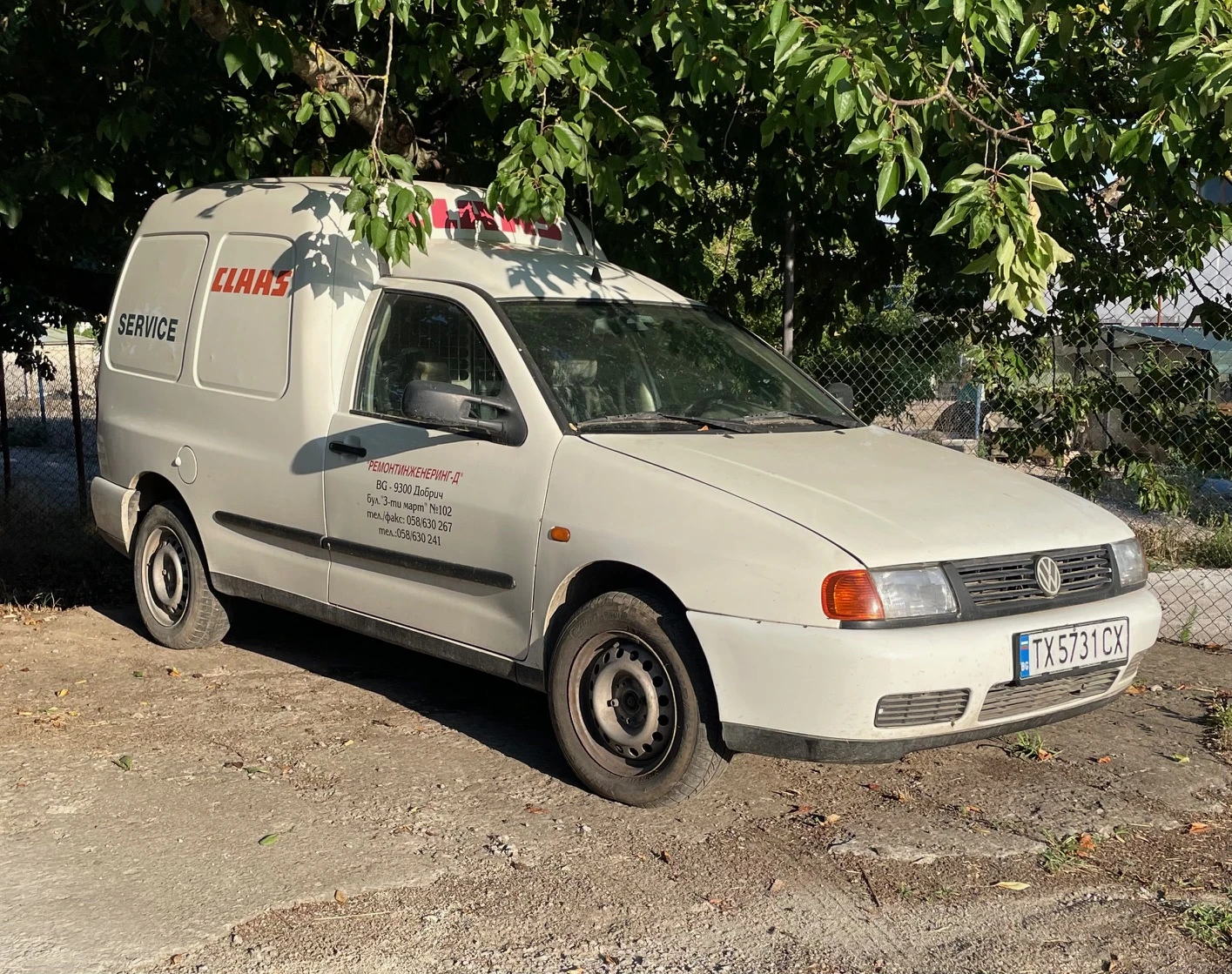 VW Caddy 1.9 - изображение 4