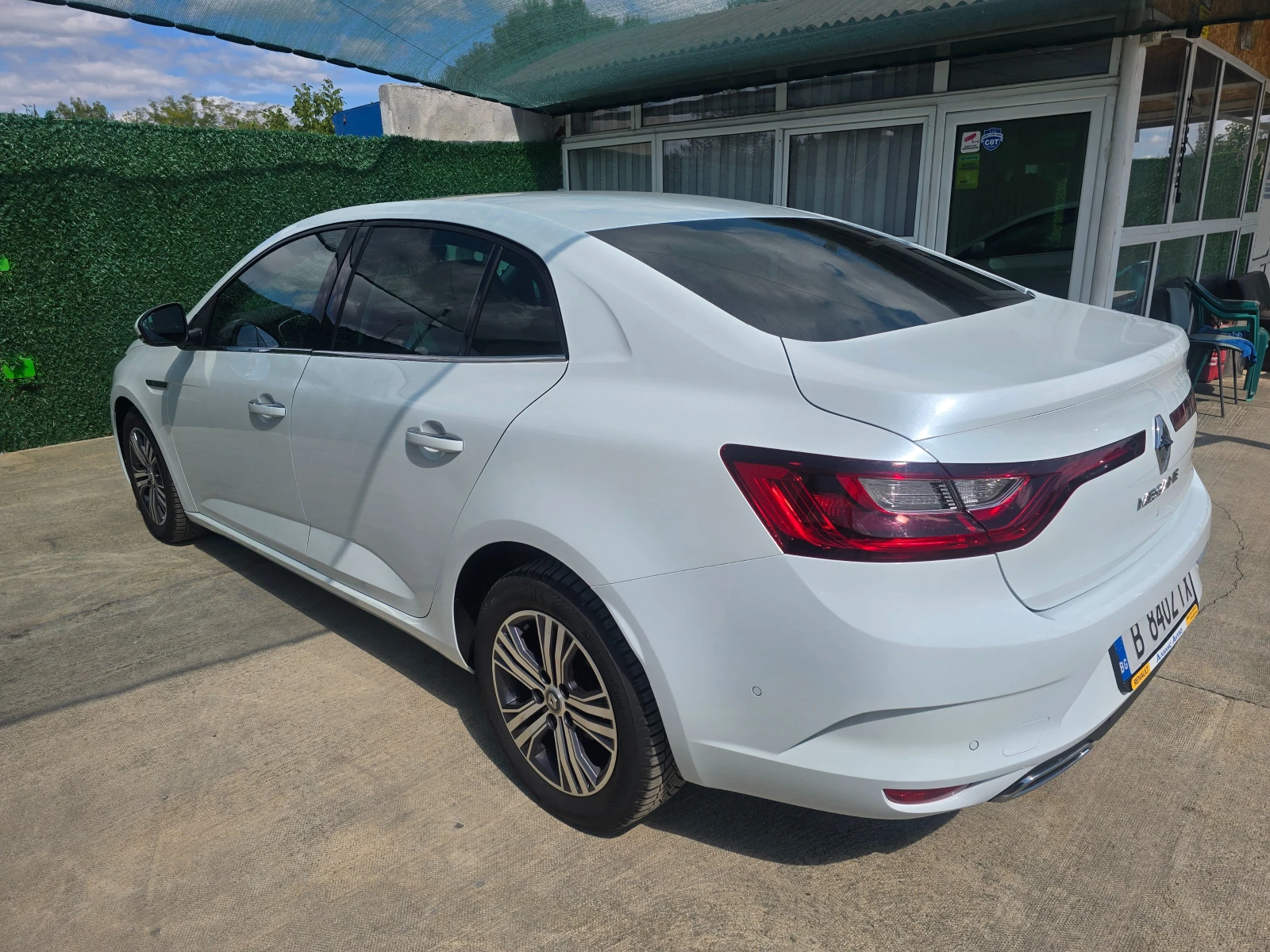 Renault Megane 1.3TCE 140к.с. - изображение 3