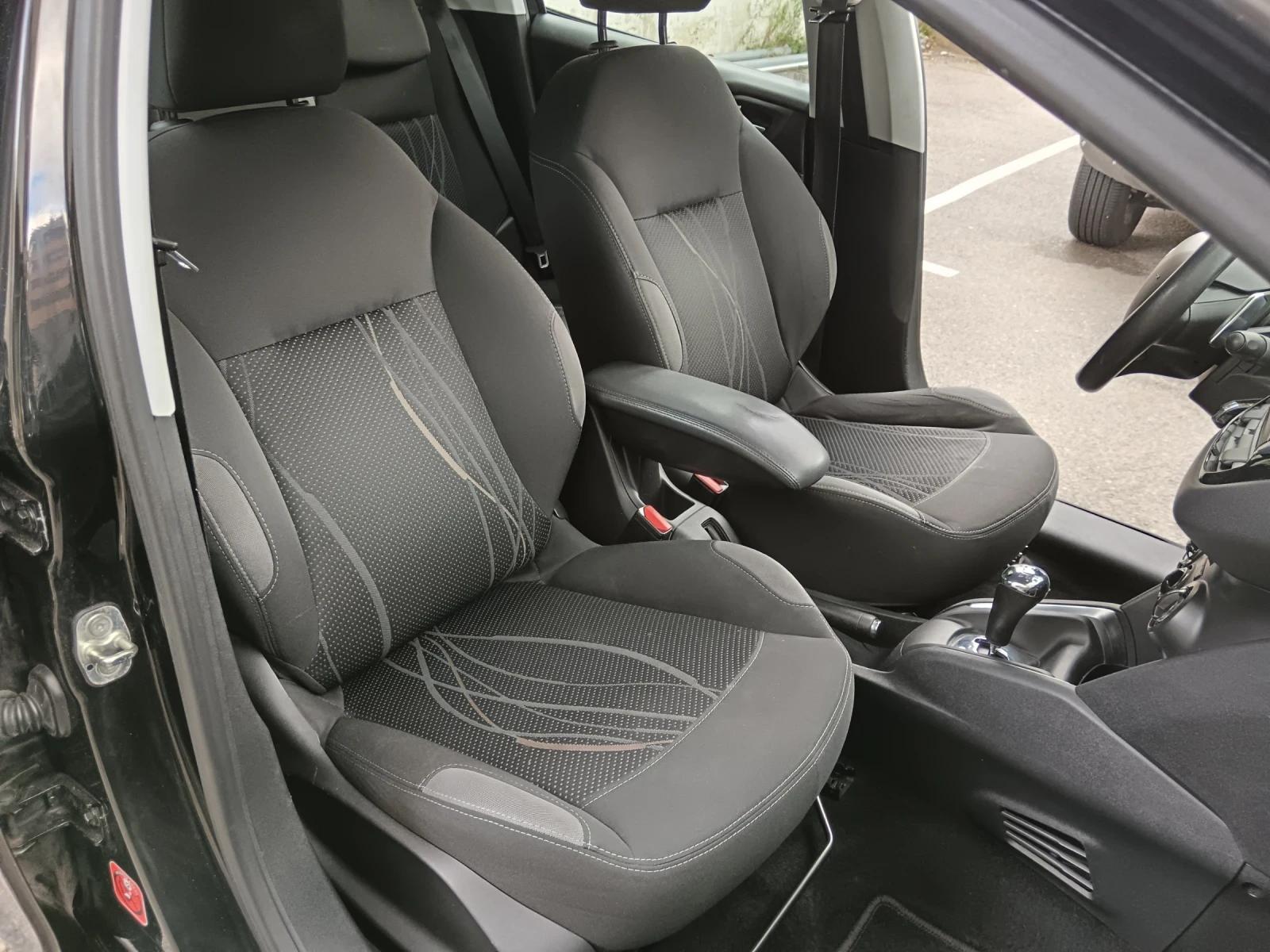 Peugeot 208 1.4 e-Hdi автоматик  - изображение 10