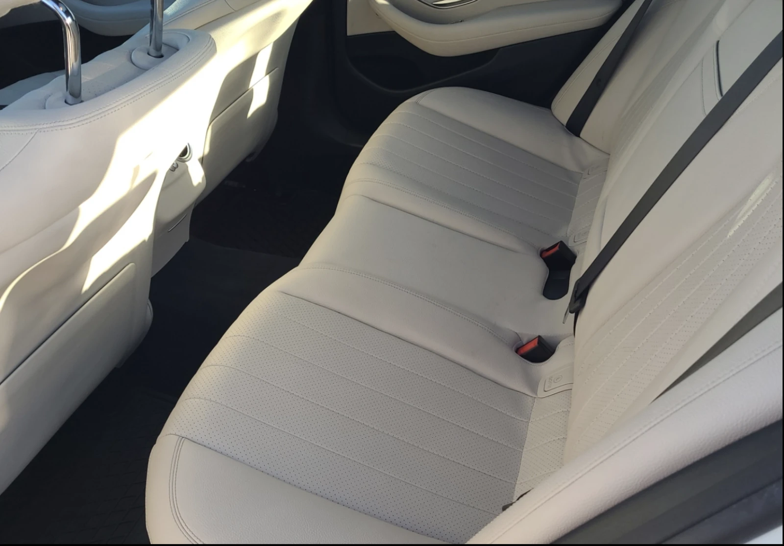 Mercedes-Benz E 350  - изображение 10