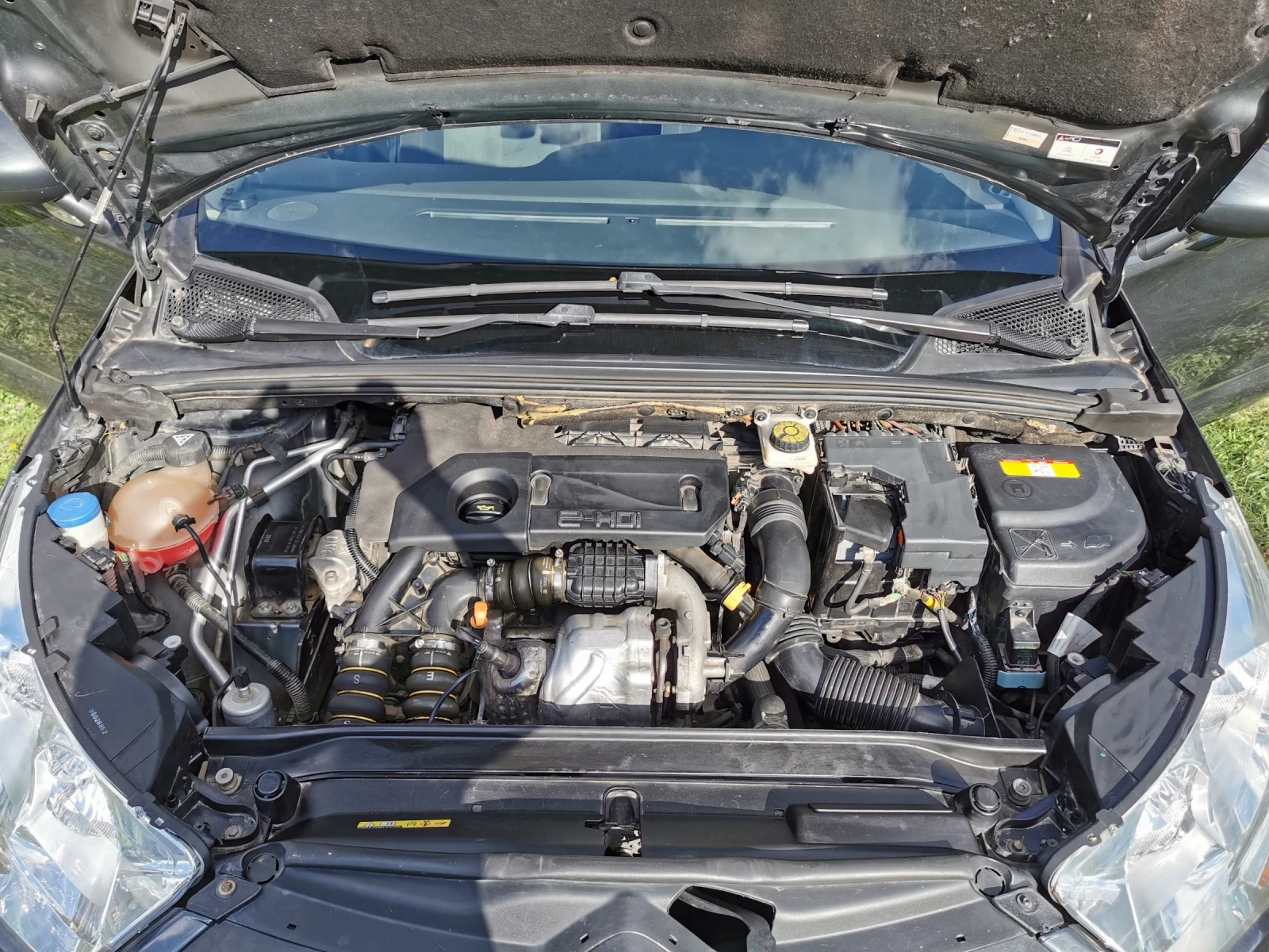 Citroen C4 1.6 e-HDI / 112 hp / EGS Automatic / Nav - изображение 7