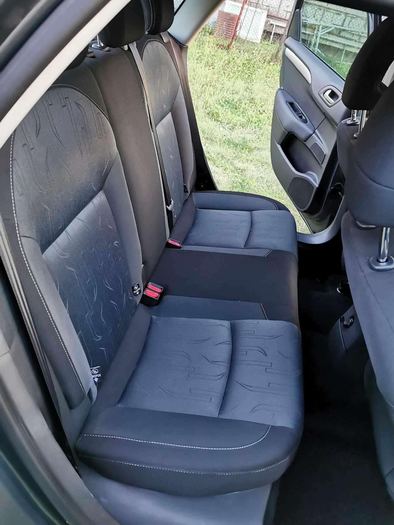 Citroen C4 1.6 e-HDI / 112 hp / EGS Automatic / Nav - изображение 6