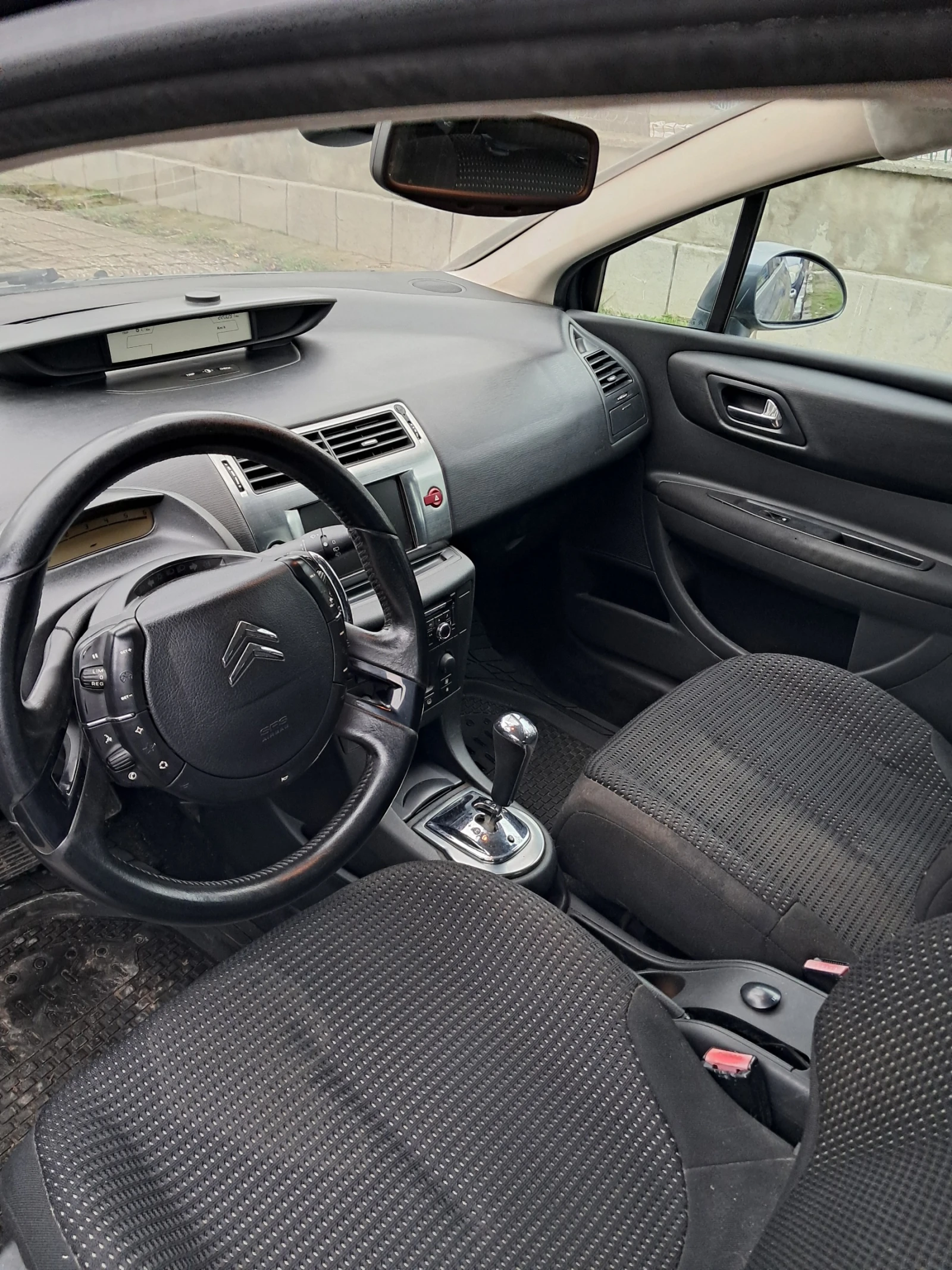 Citroen C4  - изображение 8