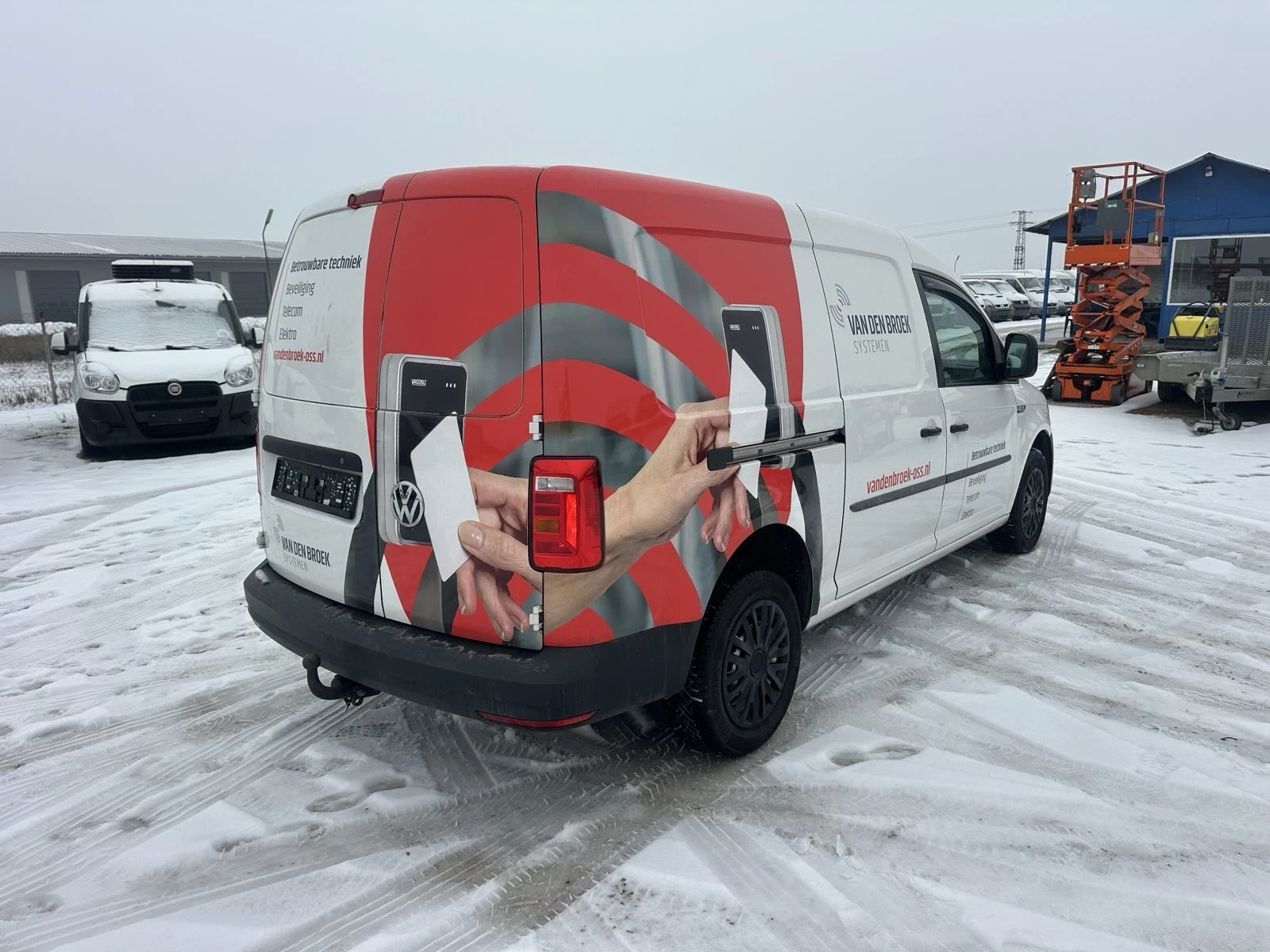 VW Caddy  - изображение 5