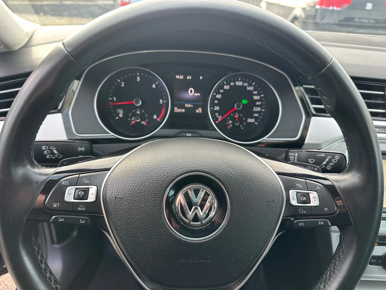 VW Passat 2.0-TDI-150k.c - изображение 9