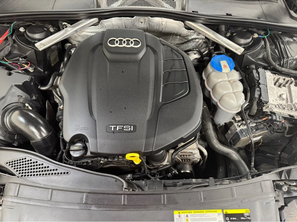 Audi A4 2.0 TFSI / TECHNIK / S-LINE / BANG / 360 / ОБДУХ, снимка 17 - Автомобили и джипове - 53803507