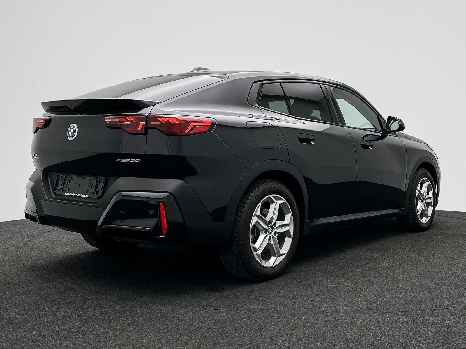 BMW iX2 Xdrive30 | Mobile.bg � ����������� 4