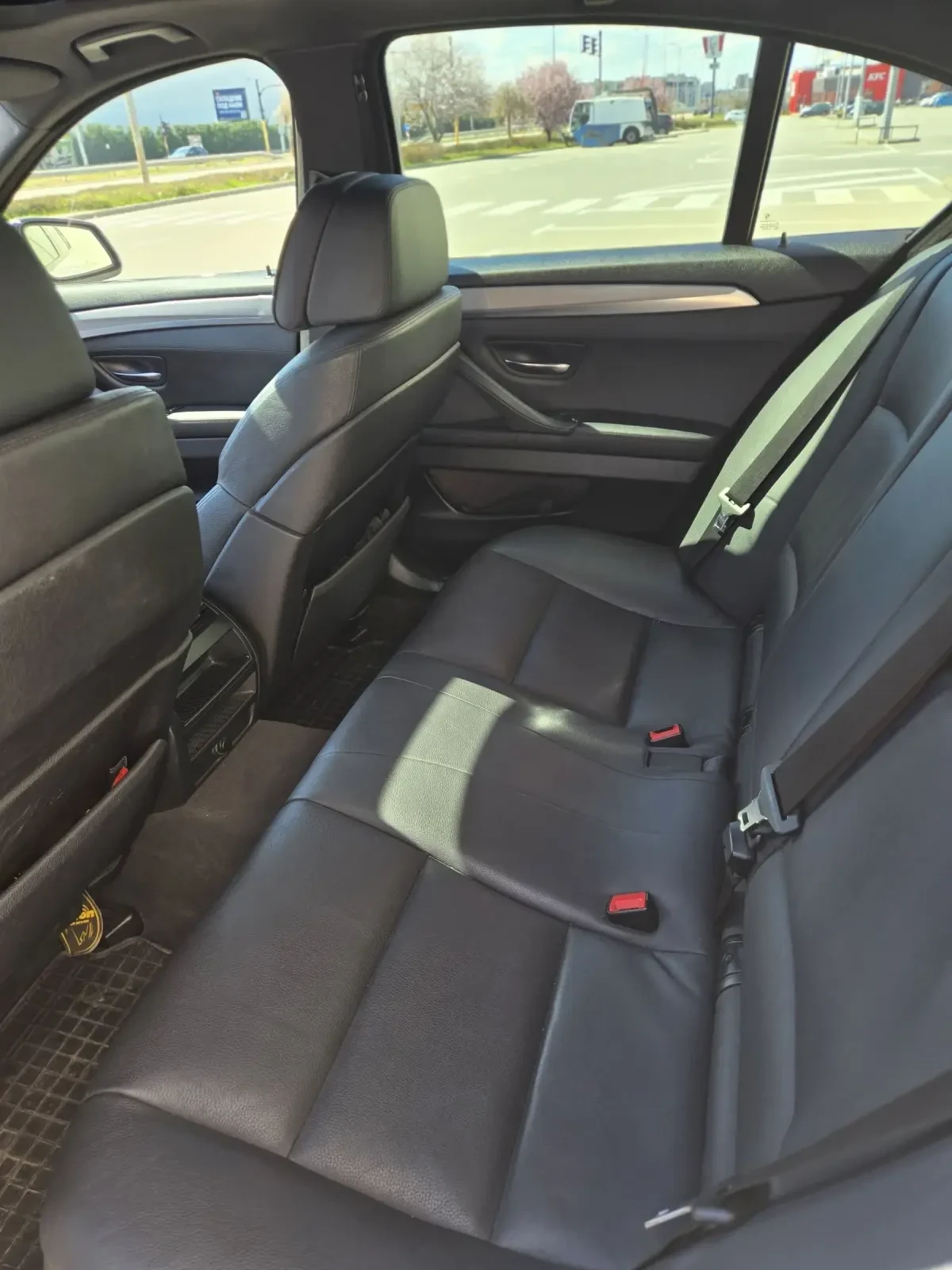 BMW 535 3.0i XDrive, снимка 8 - Автомобили и джипове - 54097915