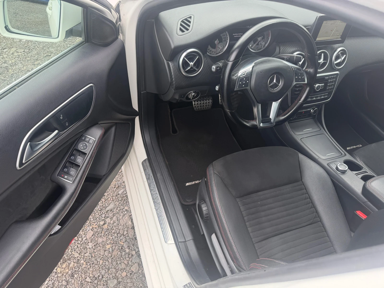 Mercedes-Benz A 180 A180 AMG, снимка 12 - Автомобили и джипове - 54551616
