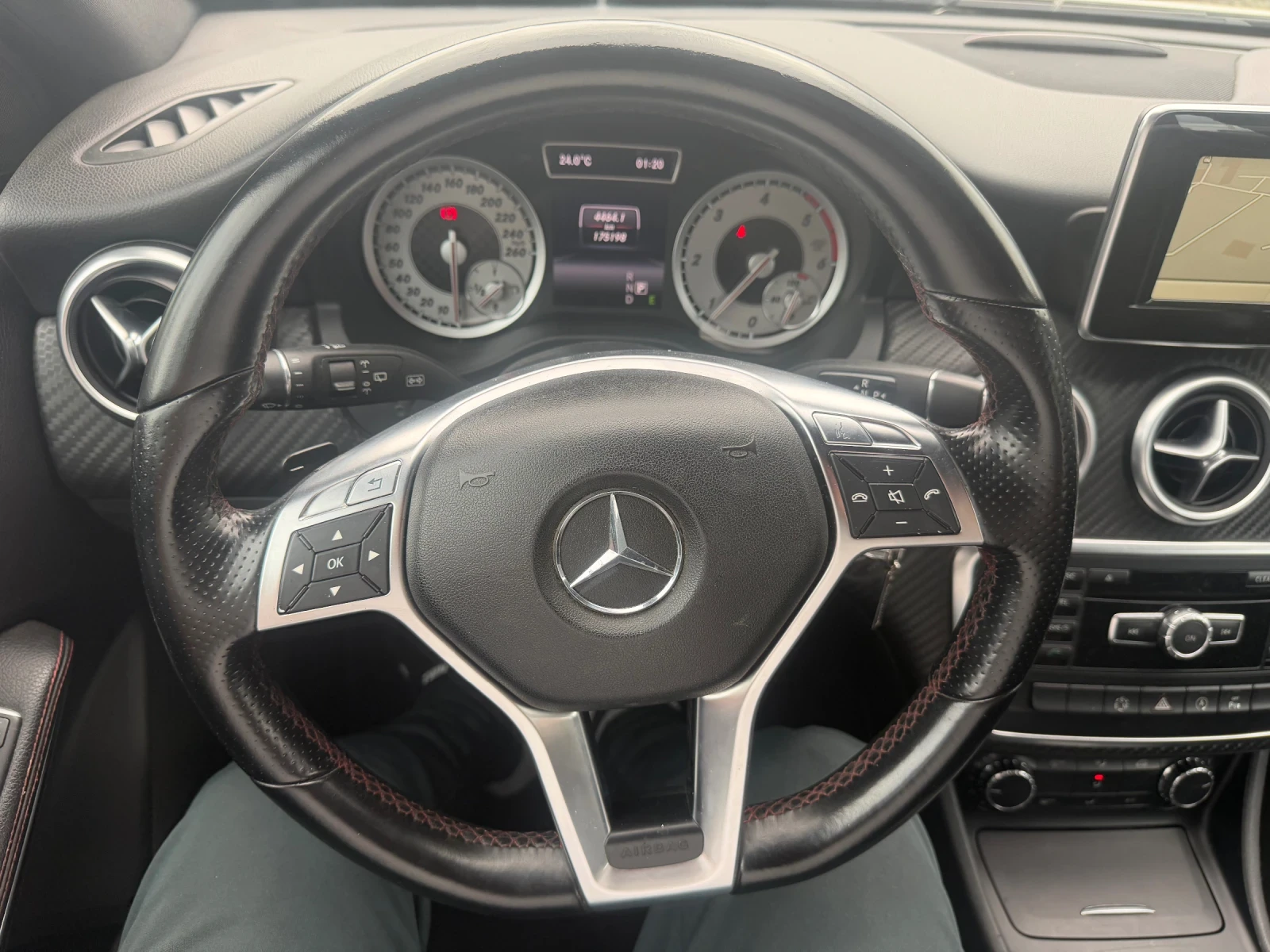 Mercedes-Benz A 180 A180 AMG, снимка 16 - Автомобили и джипове - 54551616