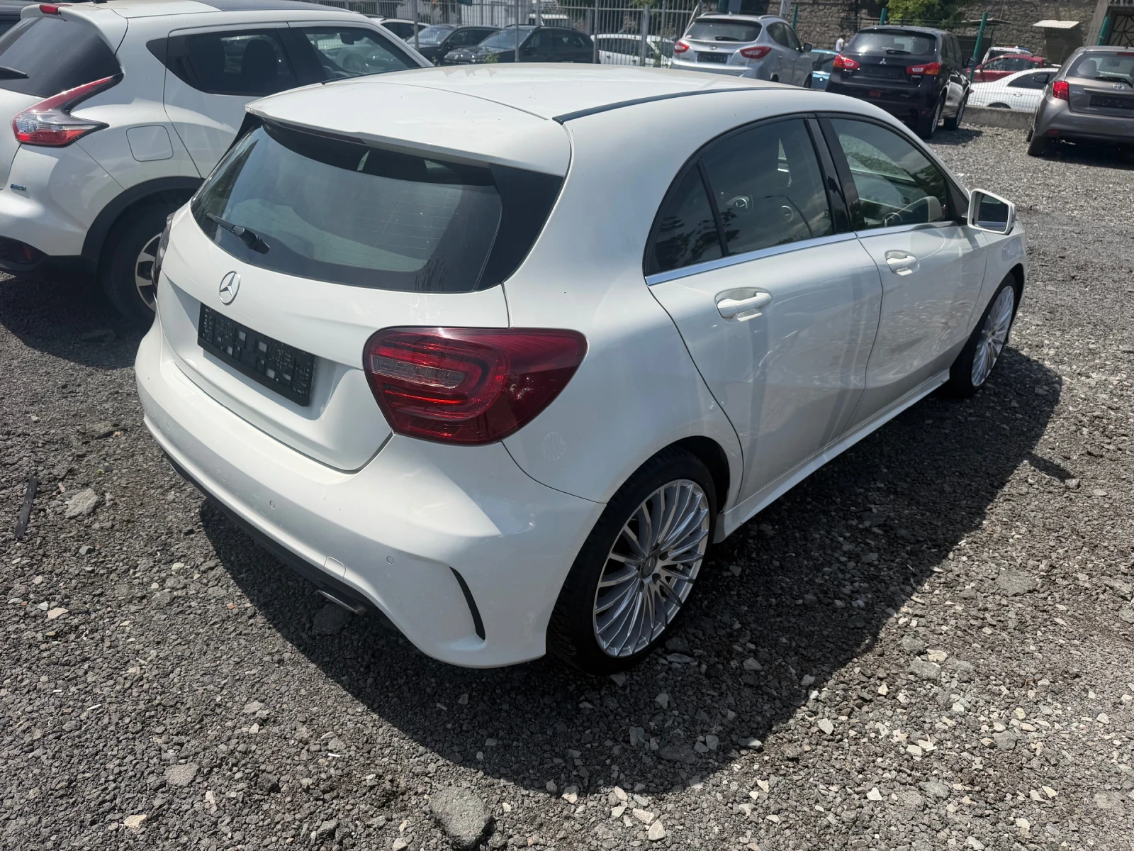 Mercedes-Benz A 180 A180 AMG, снимка 7 - Автомобили и джипове - 54551616