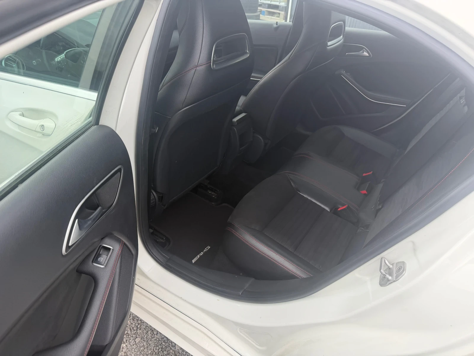 Mercedes-Benz A 180 A180 AMG, снимка 10 - Автомобили и джипове - 54551616
