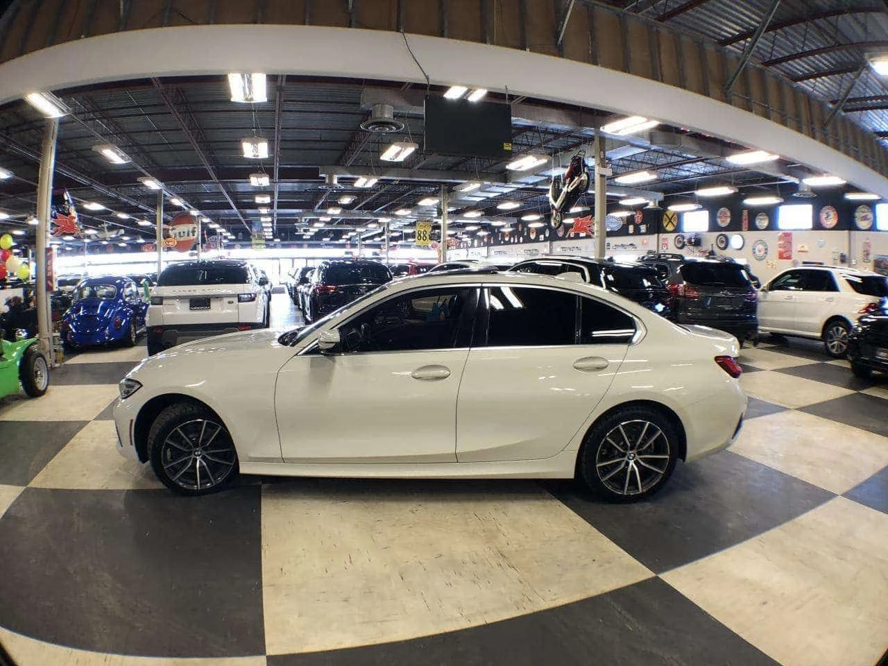 BMW 330 * xDrive NA * CARFAX * ���� �� �� | Mobile.bg � ����������� 4