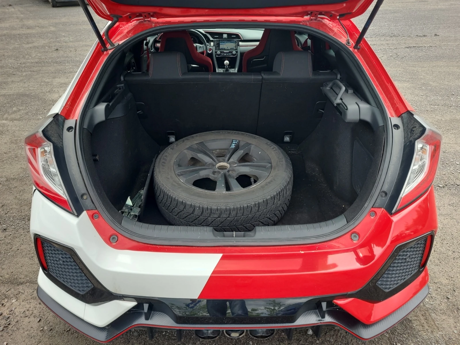 Honda Civic 2018 Honda CIVIC TYPE R, снимка 10 - Автомобили и джипове - 55191071