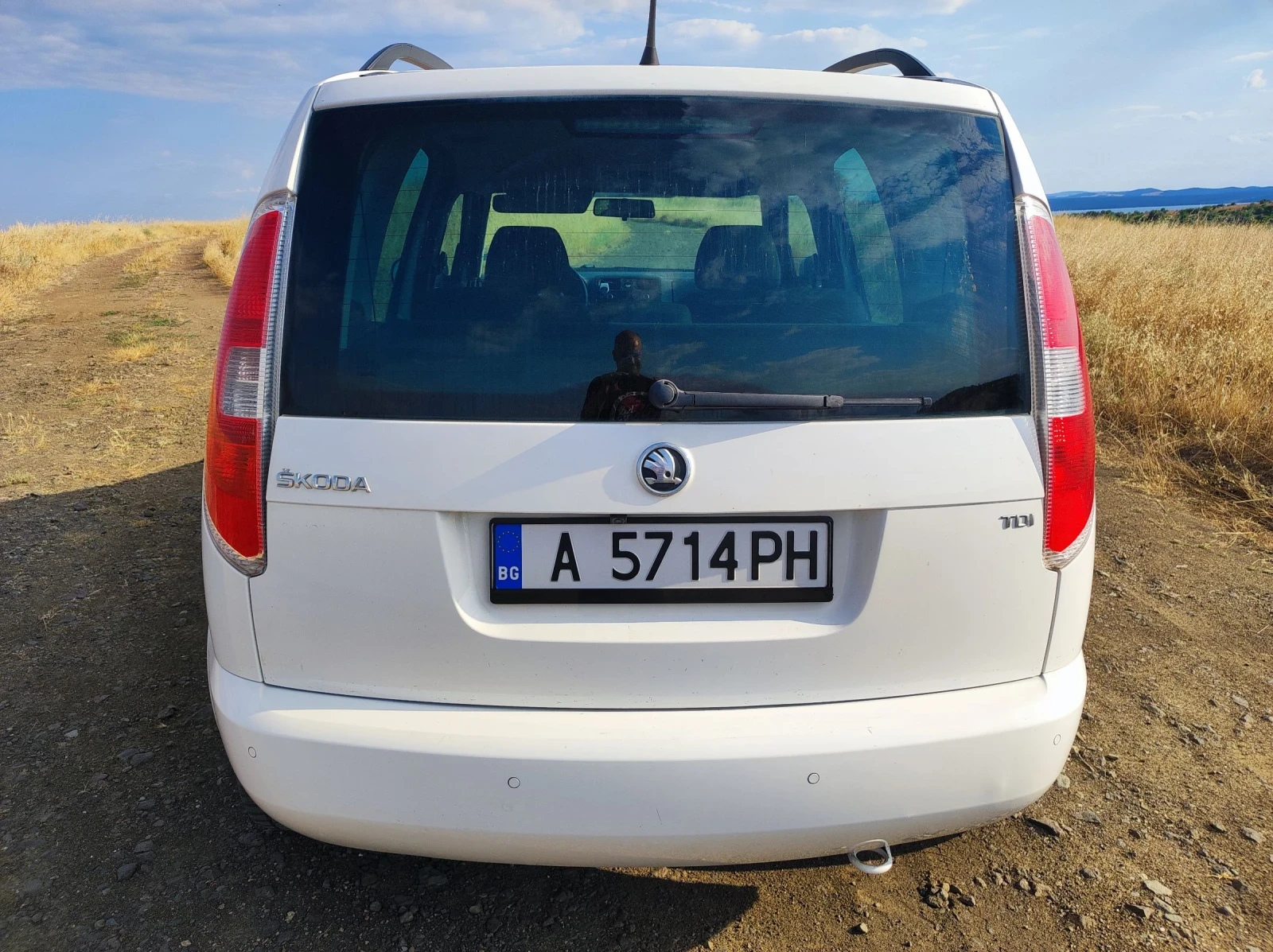 Skoda Roomster 1.6TDI, снимка 4 - Автомобили и джипове - 55251371