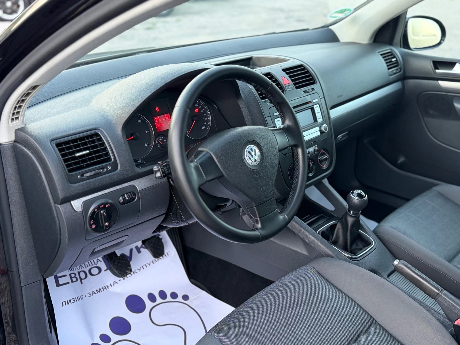 VW Golf 1.9TDI 105кс КЛИМАТИК ПОДГРЕВ, снимка 10 - Автомобили и джипове - 55322994