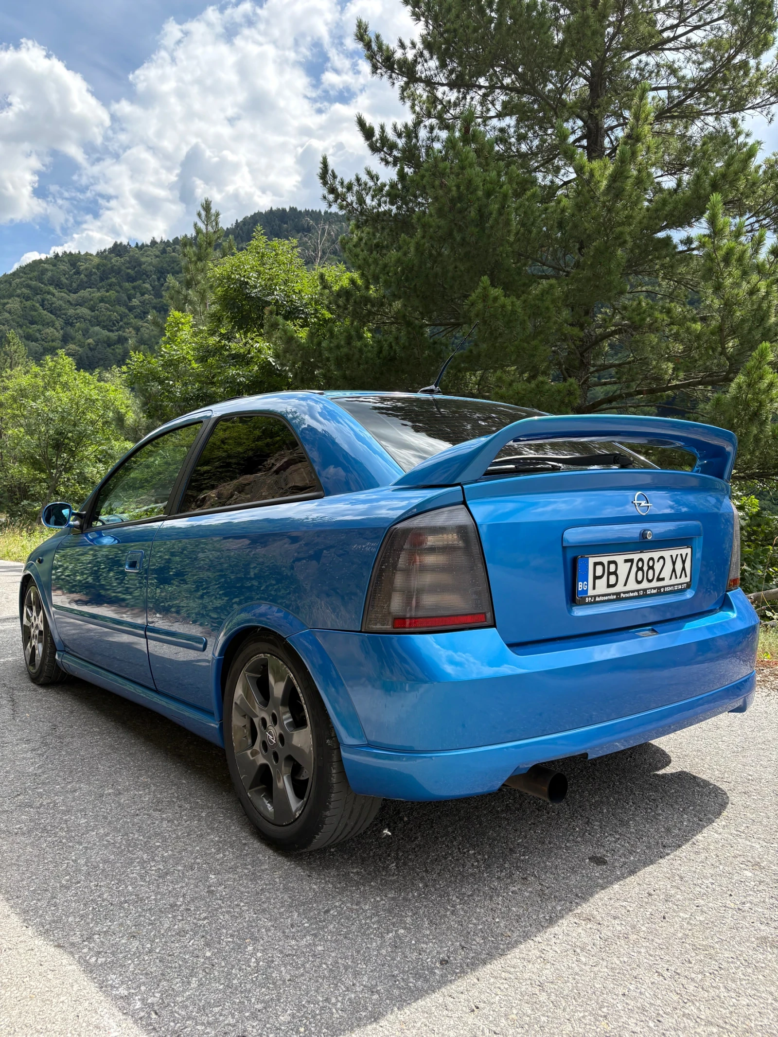 Opel Astra, снимка 6 - Автомобили и джипове - 55399359