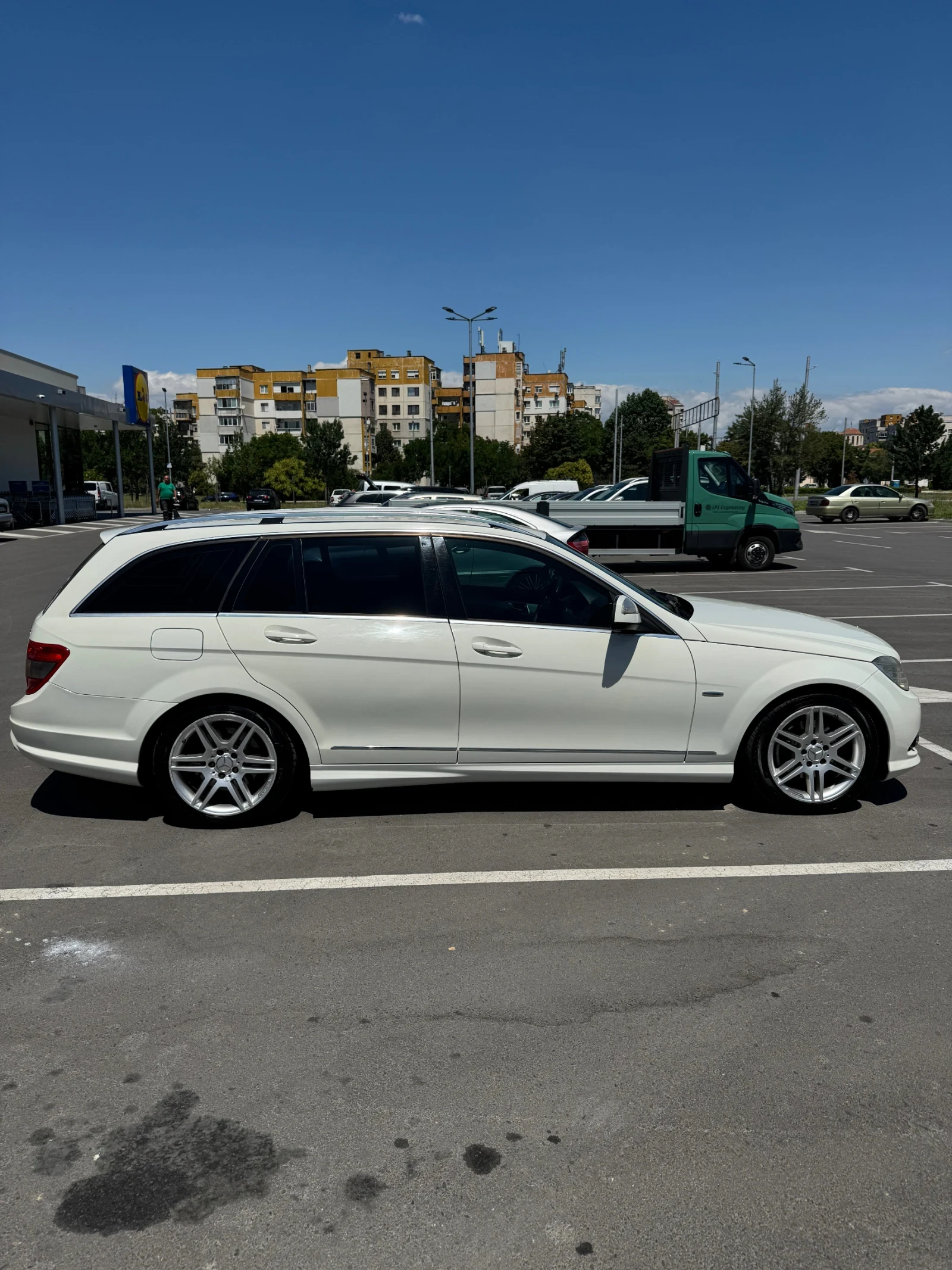 Mercedes-Benz C 180, снимка 8 - Автомобили и джипове - 55434266