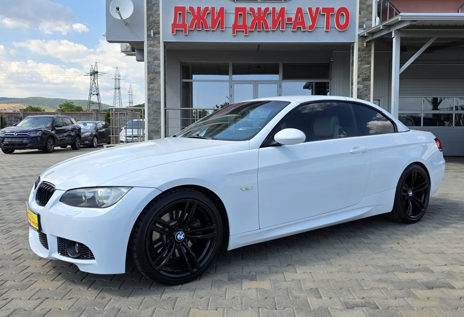 BMW 325 3.0i 218kc, снимка 2 - Автомобили и джипове - 55621305
