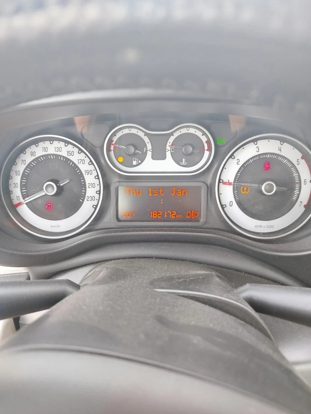 Fiat 500L 1.3Mjet, снимка 6 - Автомобили и джипове - 56041047