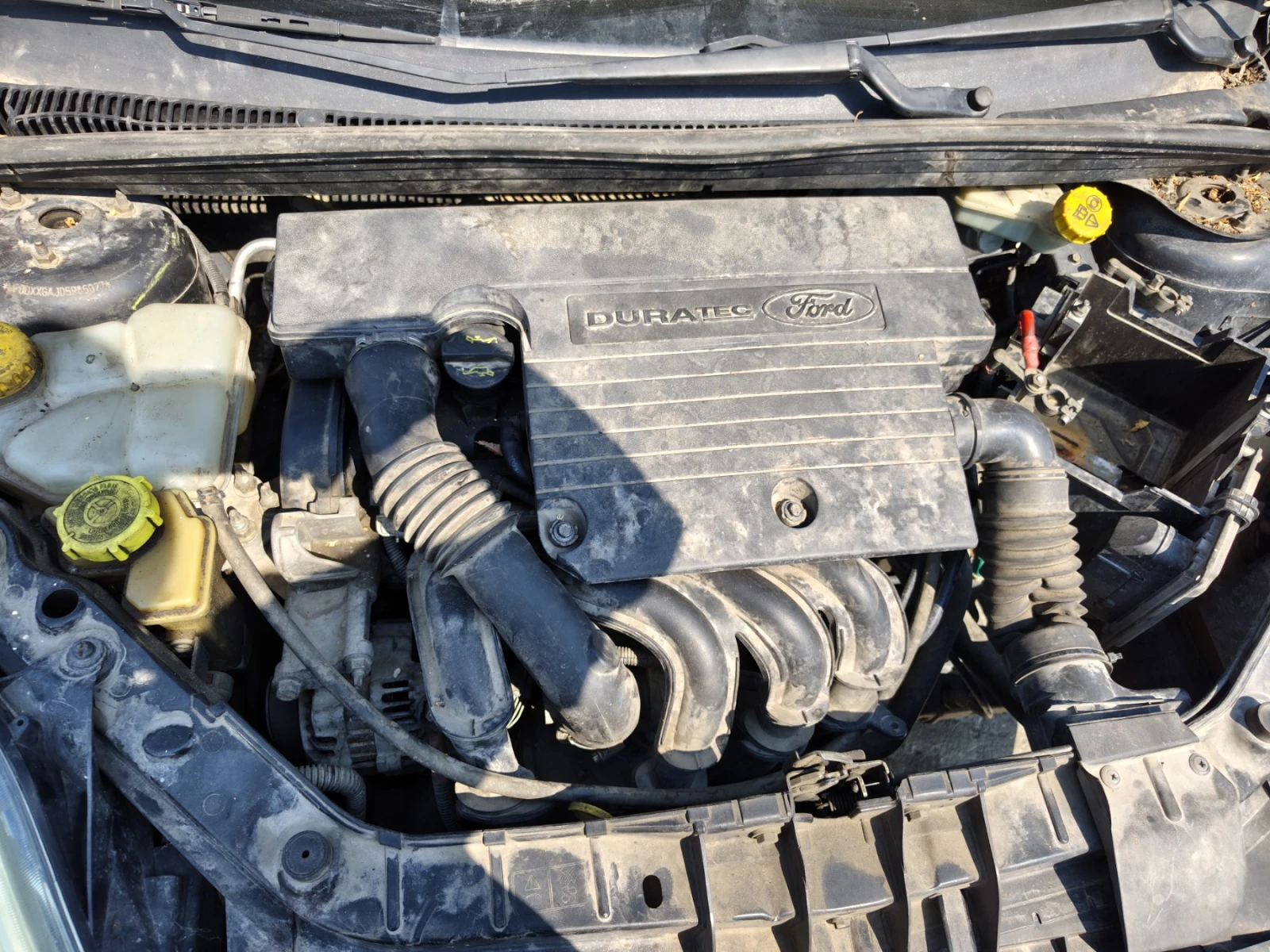 Ford Fiesta 1.25, снимка 6 - Автомобили и джипове - 56063965