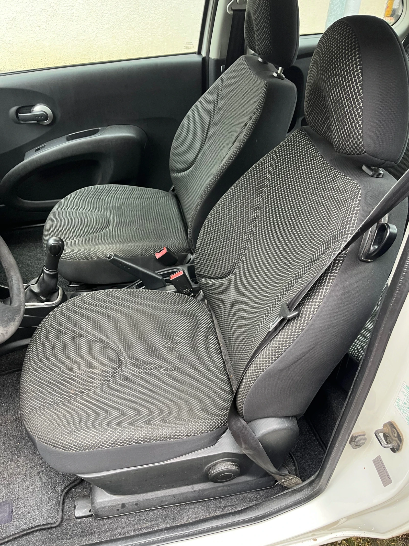 Nissan Micra, снимка 5 - Автомобили и джипове - 56150535