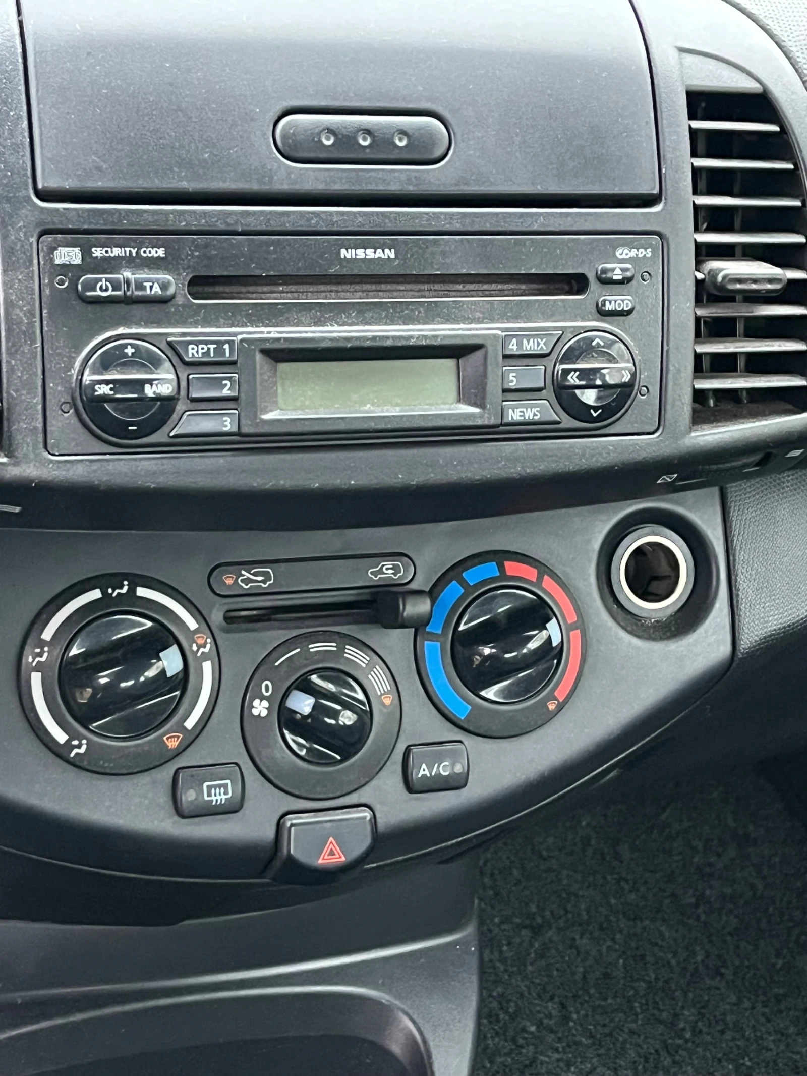 Nissan Micra, снимка 7 - Автомобили и джипове - 56150535