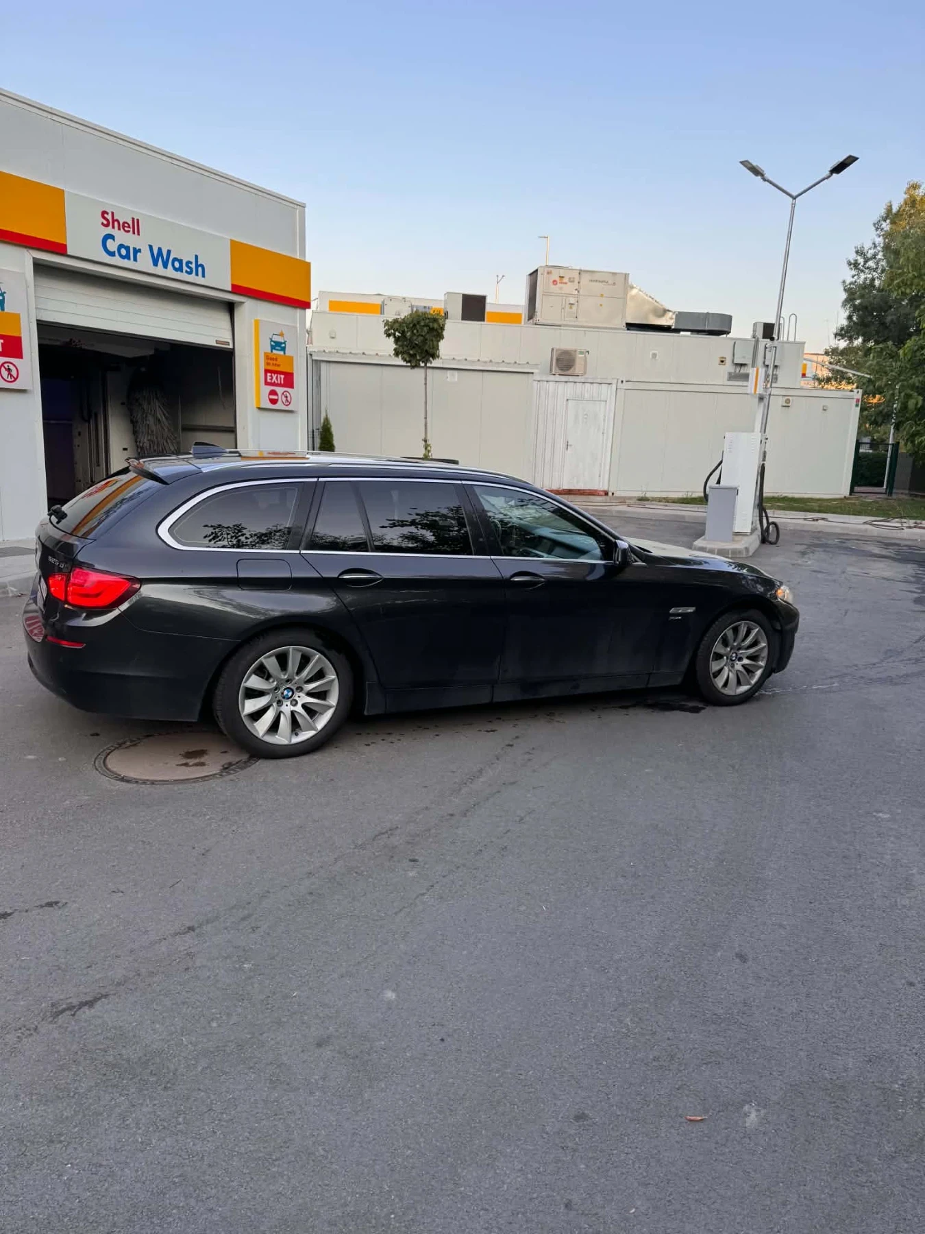 BMW 525, снимка 4 - Автомобили и джипове - 56242075