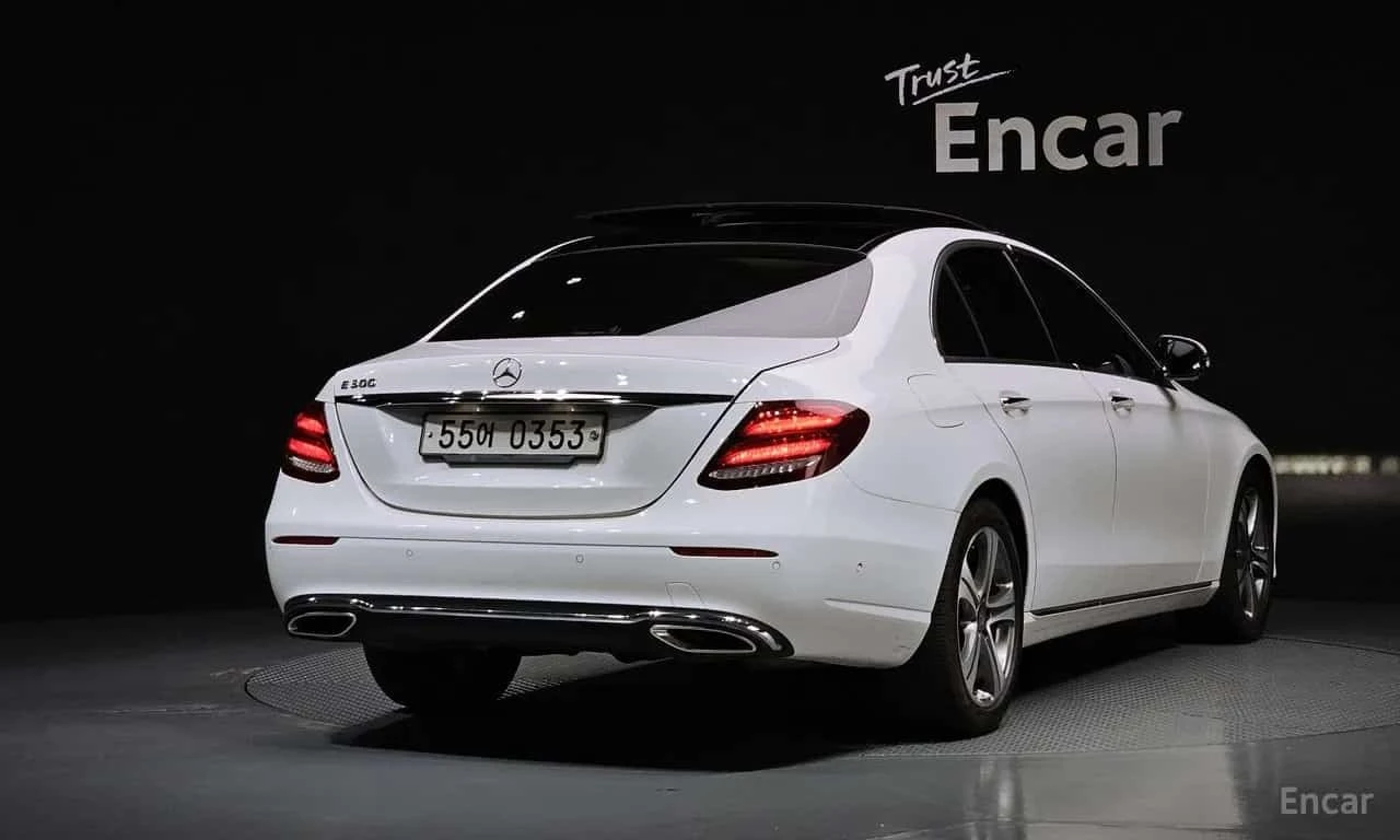Mercedes-Benz E 300 * E300 Avantgarde * ���� �� �� | Mobile.bg � ����������� 2