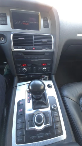 Audi Q7 Audi Q7 - Panorama/ Keyless/ Bose, снимка 9